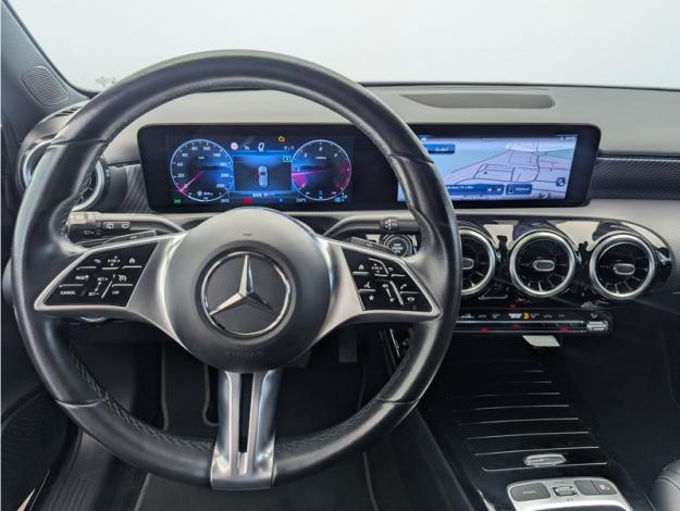 MERCEDES-BENZ Classe A 200 d Business Line  Classe A 200 d Business Line