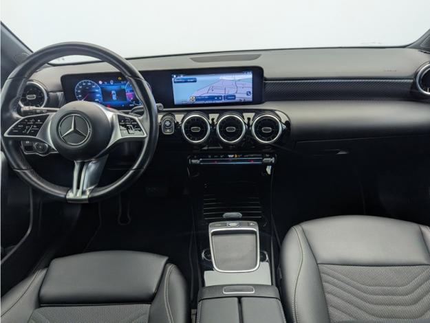 MERCEDES-BENZ Classe A 200 d Business Line  Classe A 200 d Business Line