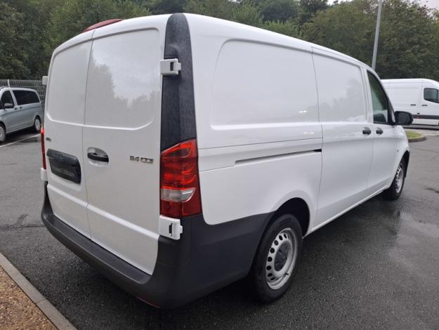 MERCEDES-BENZ Vito 114 CDI Fourgon Long Pro 