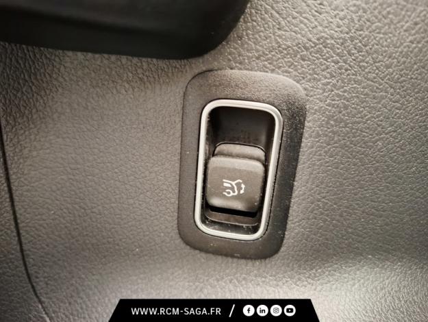 MERCEDES-BENZ GLA 200 d AMG Line  