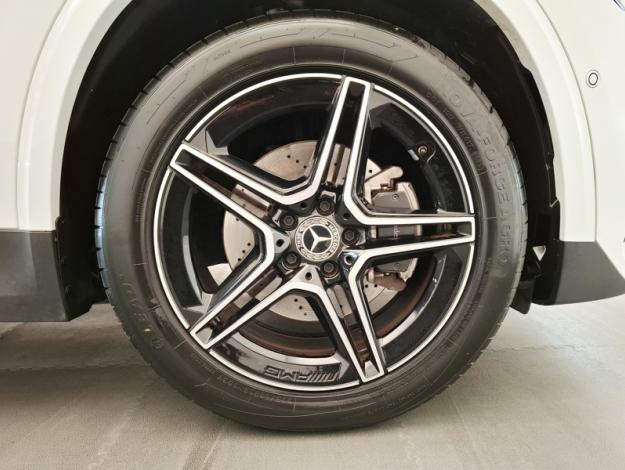 MERCEDES-BENZ GLA 200 d AMG Line  
