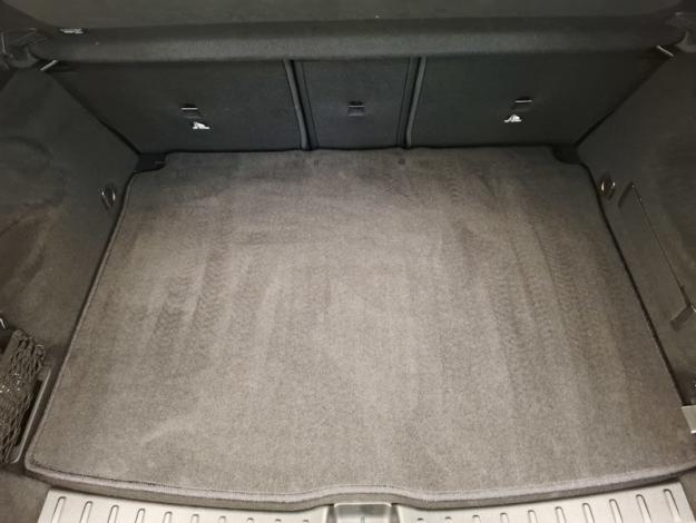 MERCEDES-BENZ GLA 200 d AMG Line  