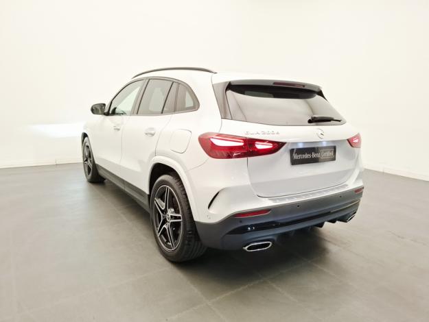 MERCEDES-BENZ GLA 200 d AMG Line  