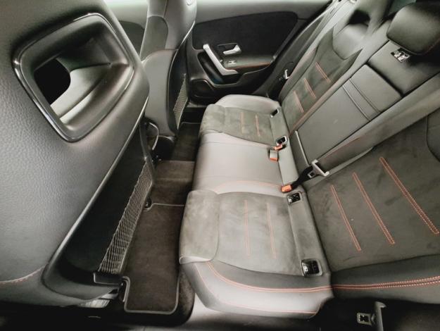 MERCEDES-BENZ Classe A 180 AMG Line  