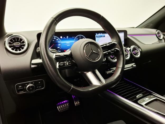 MERCEDES-BENZ GLA 200 d AMG Line  