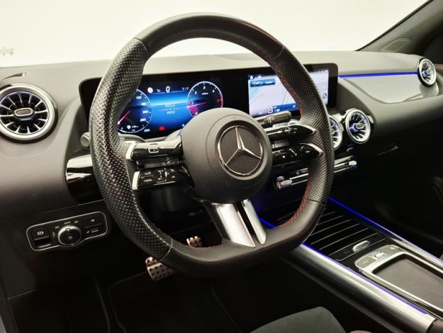 MERCEDES-BENZ GLA 200 d AMG Line  