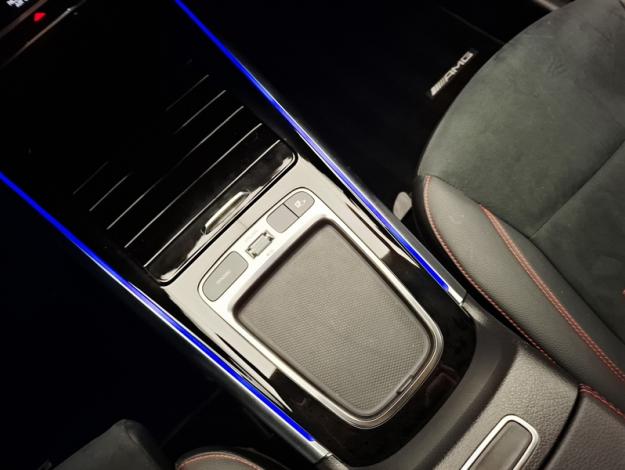 MERCEDES-BENZ GLA 200 d AMG Line  