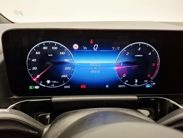 MERCEDES-BENZ GLA 200 d AMG Line  
