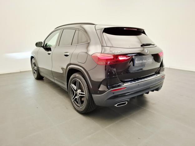 MERCEDES-BENZ GLA 200 d AMG Line  
