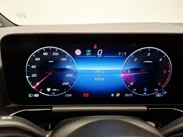 MERCEDES-BENZ GLA 200 d AMG Line  