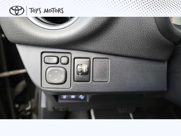 TOYOTA Yaris 110 VVT-i CVT Design Y20  
