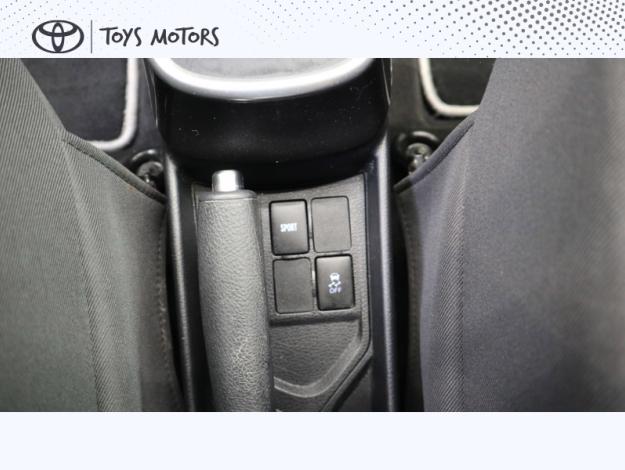 TOYOTA Yaris 110 VVT-i CVT Design Y20  