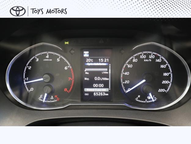 TOYOTA Yaris 110 VVT-i CVT Design Y20  