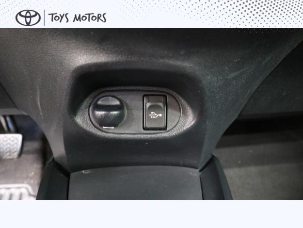 TOYOTA Yaris 1.5 110 VVT-I DYNAMIC  