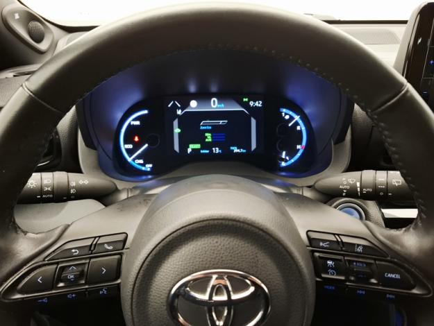 TOYOTA Yaris Cross 1.5 116H TRAIL    PACK TECHNO