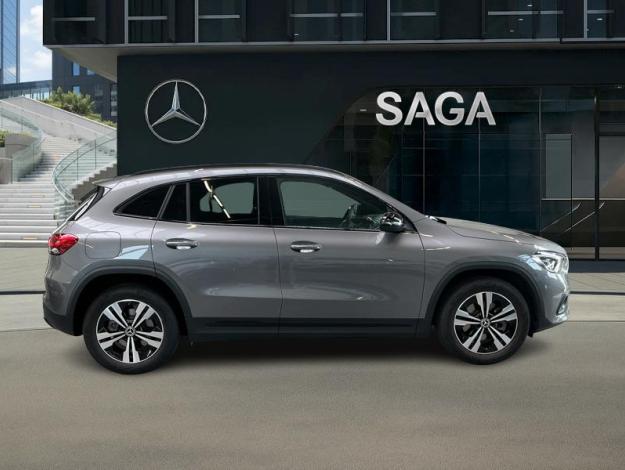 MERCEDES-BENZ GLA 250 e Luxury Pack Night  