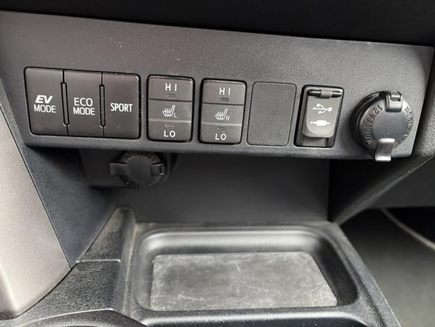 TOYOTA RAV4 197h BLACK EDITION  