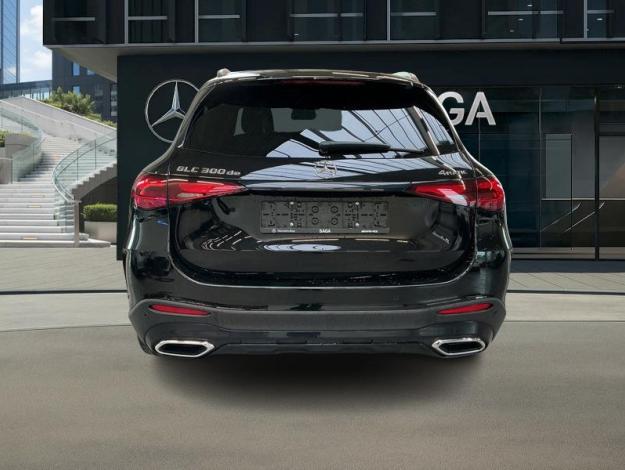 MERCEDES-BENZ GLC-Klasse GLC 300 de 4MATIC Off-Roader
