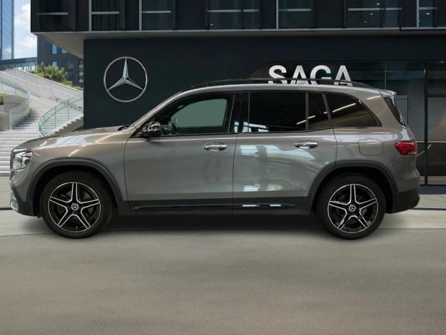 MERCEDES-BENZ GLB 180 d AMG Pack Night PREMIUM PLUS  