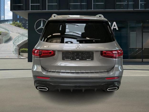 MERCEDES-BENZ GLB 180 d AMG Pack Night PREMIUM PLUS  