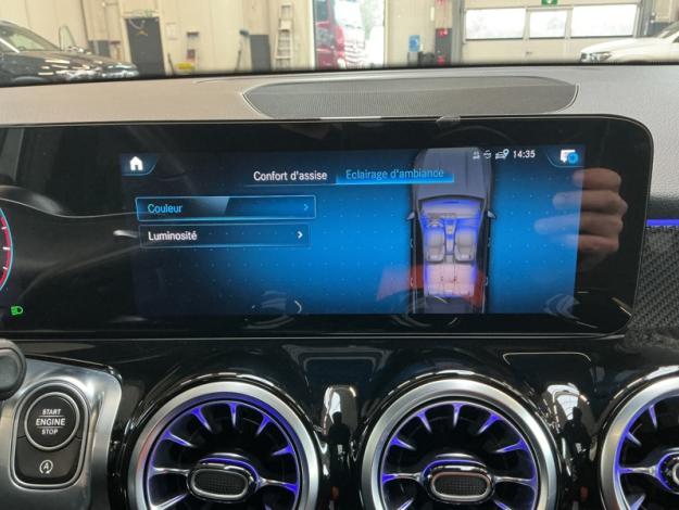 MERCEDES-BENZ GLB 180 d AMG Pack Night PREMIUM PLUS  