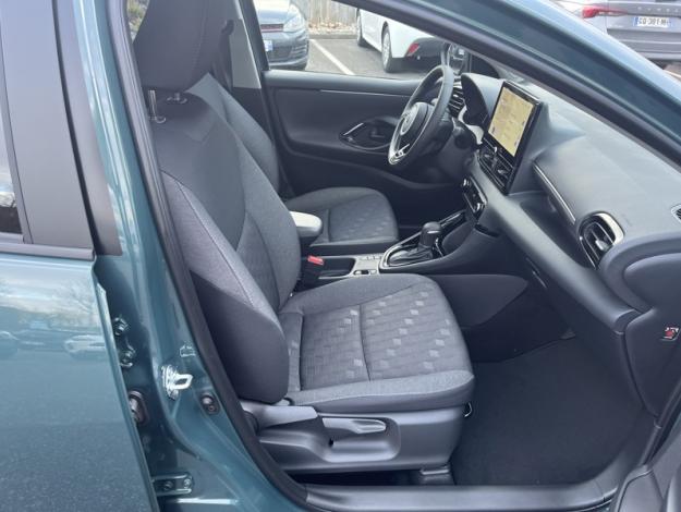 TOYOTA Yaris Hybride 116h Design  1.5 116 ch 