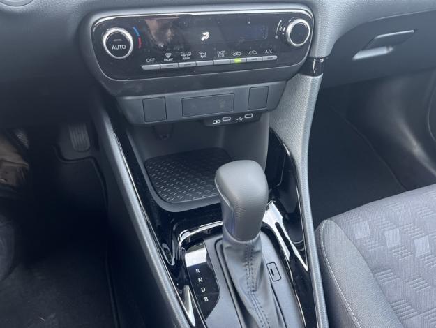 TOYOTA Yaris Hybride 116h Design  1.5 116 ch 