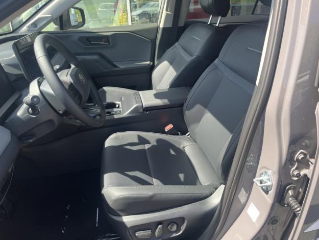 TOYOTA RAV4 Hybride 2WD 185ch Lounge NG  RAV4 HYBRID 183CH 2WD LOUNGE NG VD