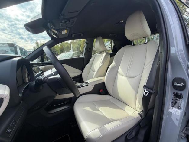 LEXUS LBX LEXUS LBX Hybride 2WD ELEGANT  LEXUS LBX Hybride 2WD ELEGANT