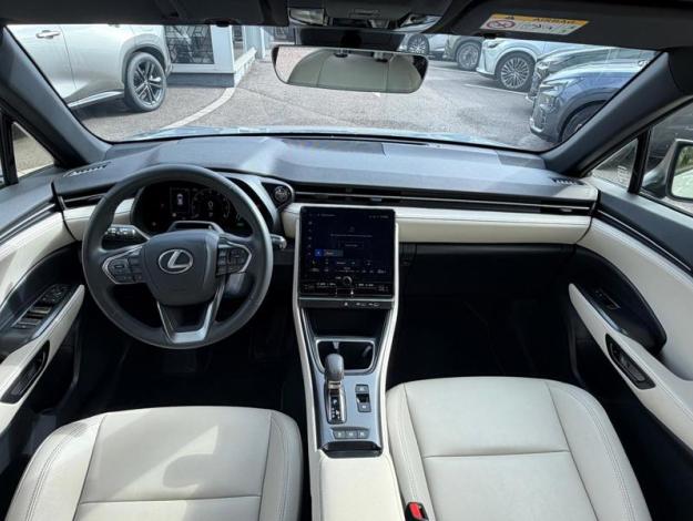 LEXUS LBX LEXUS LBX Hybride 2WD ELEGANT  LEXUS LBX Hybride 2WD ELEGANT