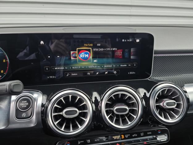 MERCEDES-BENZ GLB 220 d 4MATIC AMG Line  