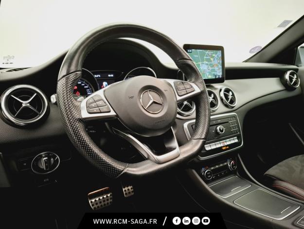 MERCEDES-BENZ GLA 200 Fascination Pack AMG Line 