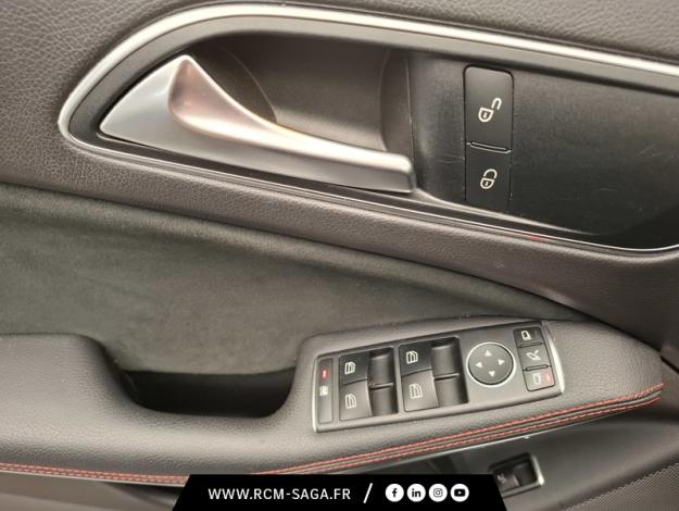 MERCEDES-BENZ GLA 200 Fascination Pack AMG Line 