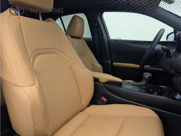 LEXUS UX 2.0 250H 2WD LUXE AUTO  TO TECHNO