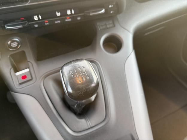 TOYOTA Proace City Verso 1.5 LONG 130 D-4D DESIGN  