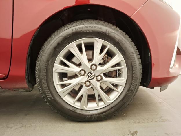 TOYOTA Yaris 1.5 VVT-I HYBRID DYNAMIC   