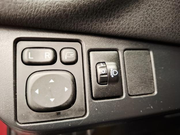TOYOTA Yaris 1.5 VVT-I HYBRID DYNAMIC   
