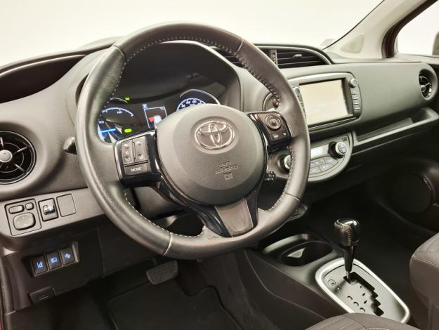 TOYOTA Yaris 1.5 VVT-I HYBRID DYNAMIC   
