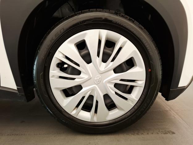 TOYOTA Aygo X 1.0 S-CVT 72 DYNAMIC   
