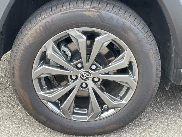 TOYOTA RAV4 218h lounge  