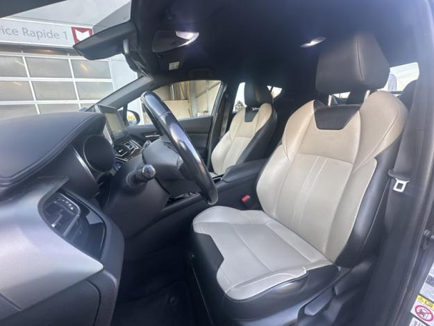 TOYOTA C-HR 122h Collection  