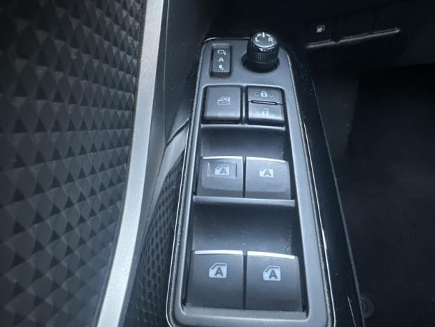 TOYOTA C-HR 122h Collection  