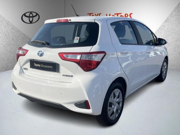TOYOTA Yaris 100h France Business  
