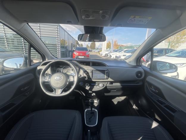 TOYOTA Yaris 100h France Business  
