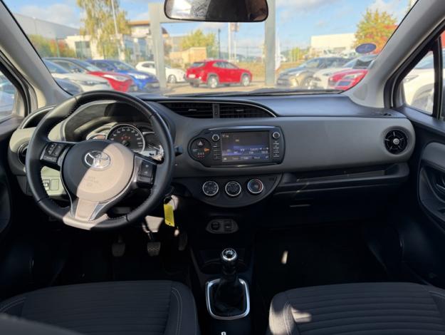 TOYOTA Yaris 1.0 70 VVT-I FRANCE RC18  