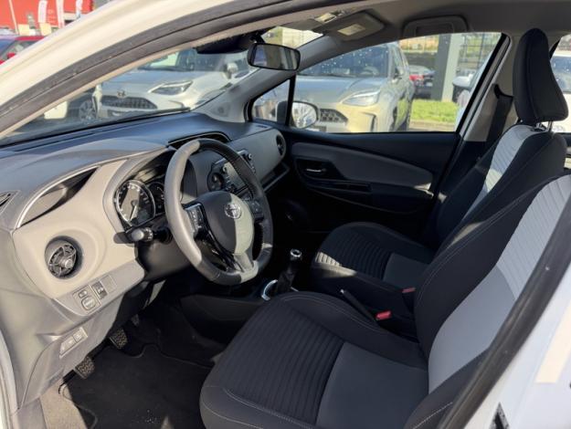 TOYOTA Yaris 1.0 70 VVT-I FRANCE RC18  