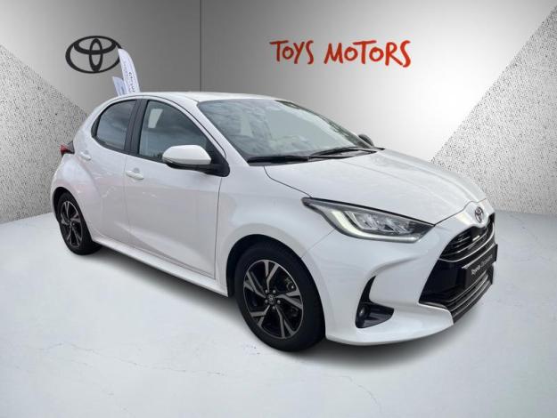 TOYOTA Yaris 116h Design  