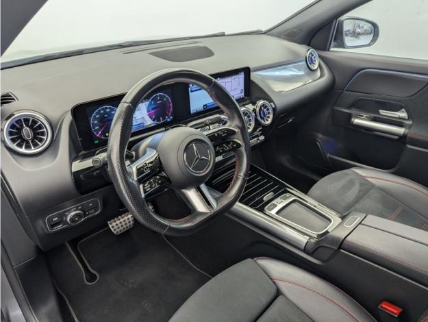 MERCEDES-BENZ GLA 200 d AMG Line  