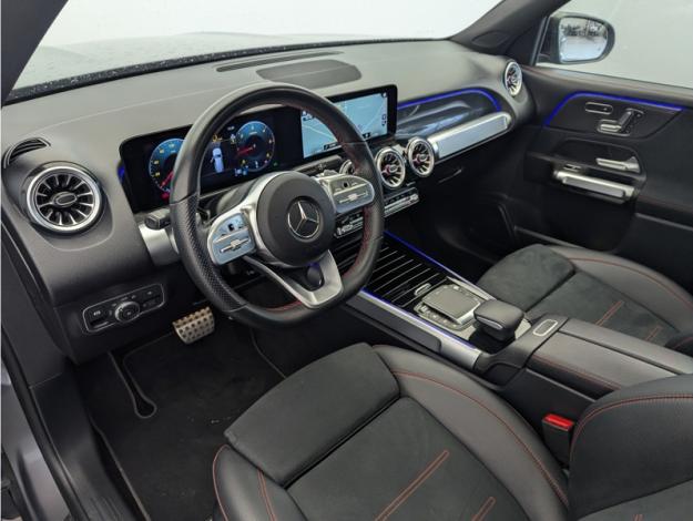 MERCEDES-BENZ GLB 200 d AMG Line  