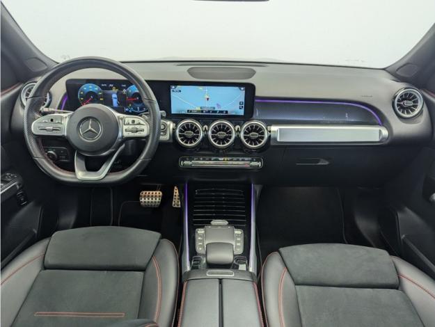 MERCEDES-BENZ GLB 200 d AMG Line  